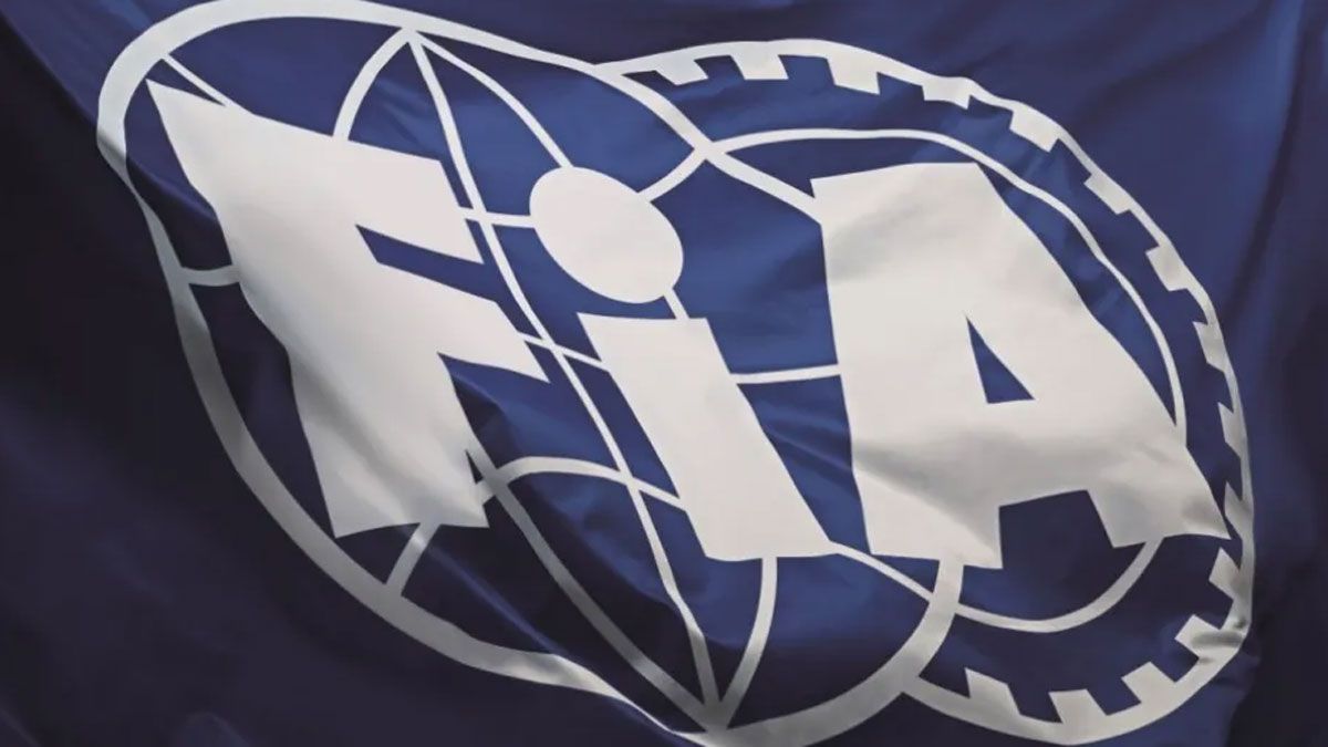 La FIA ha impuesto 5&quot; de sanción a Alonso