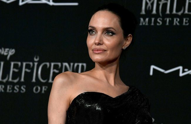 Angelina Jolie en el estreno de 'Maléfica: Maestra del Mal'