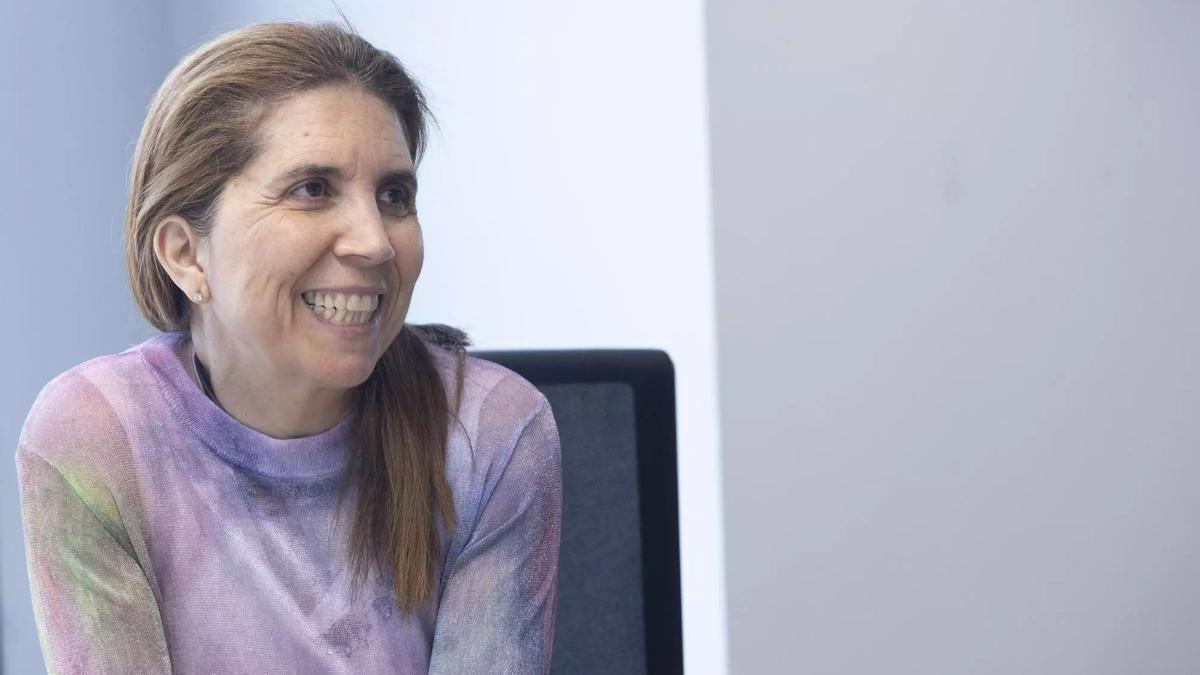 Nuria Oliver:  Hay un crecimiento exponencial en cirugías estéticas en adolescentes por insatisfacción  de su imagen