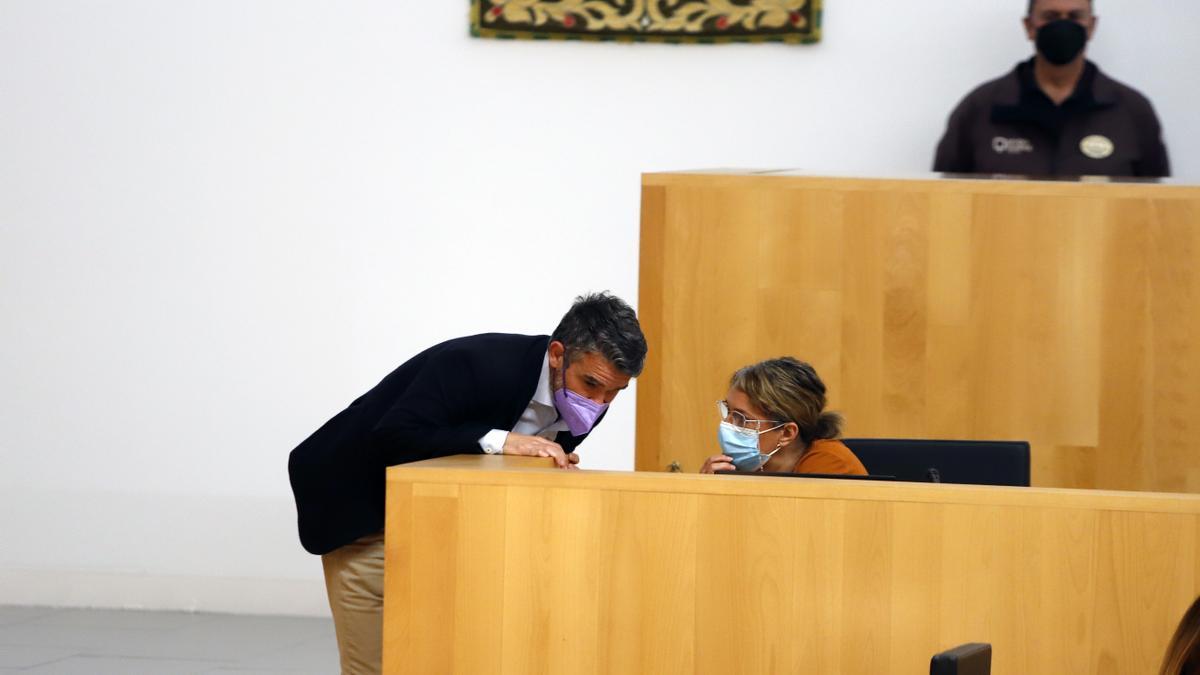 El portavoz socialista José Bernal, durante el Pleno de la Diputación.