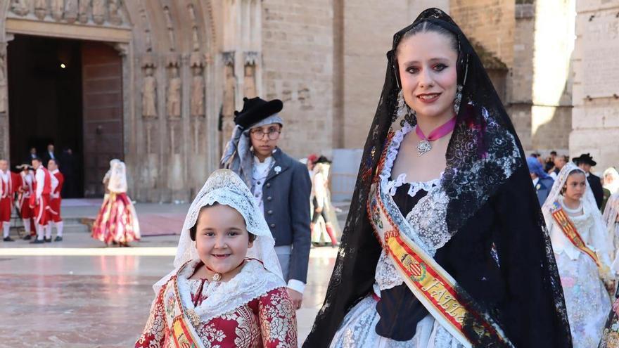 Comisiones de falla en la Procesión de la Virgen (y 7/7)