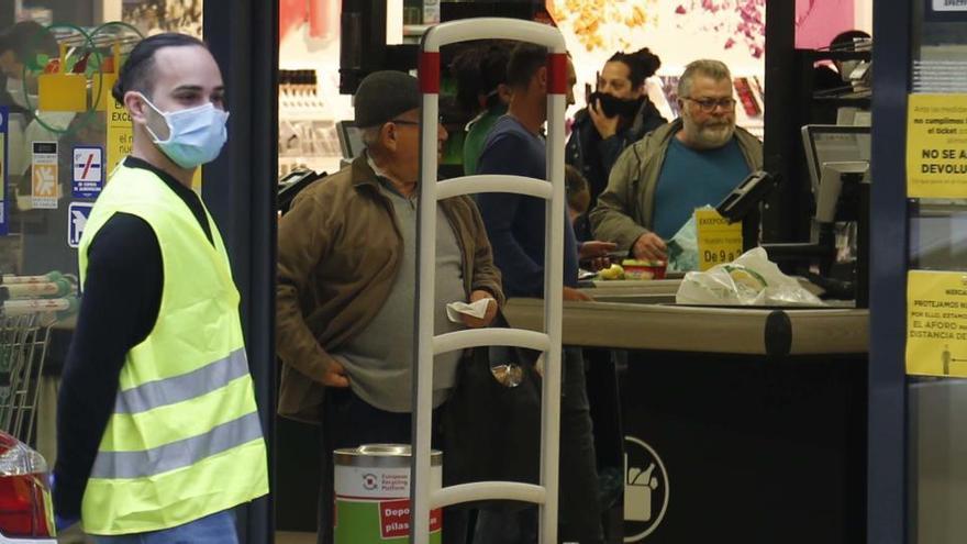 La Croem pide ampliar los productos esenciales para ayudar al comercio