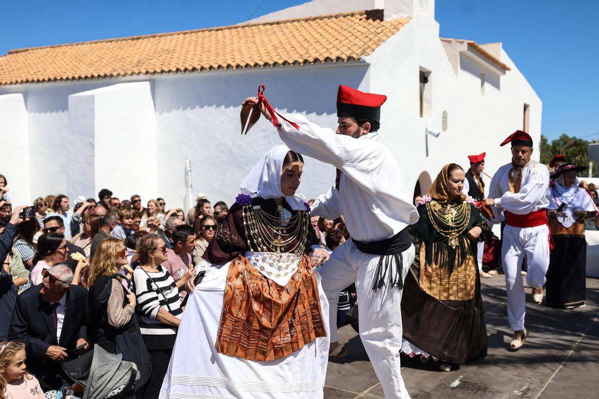 'Ball pagès', yesterday, during the Sant Francesc festivities.