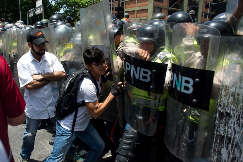 Incidentes en la marcha opositora en Venezuela