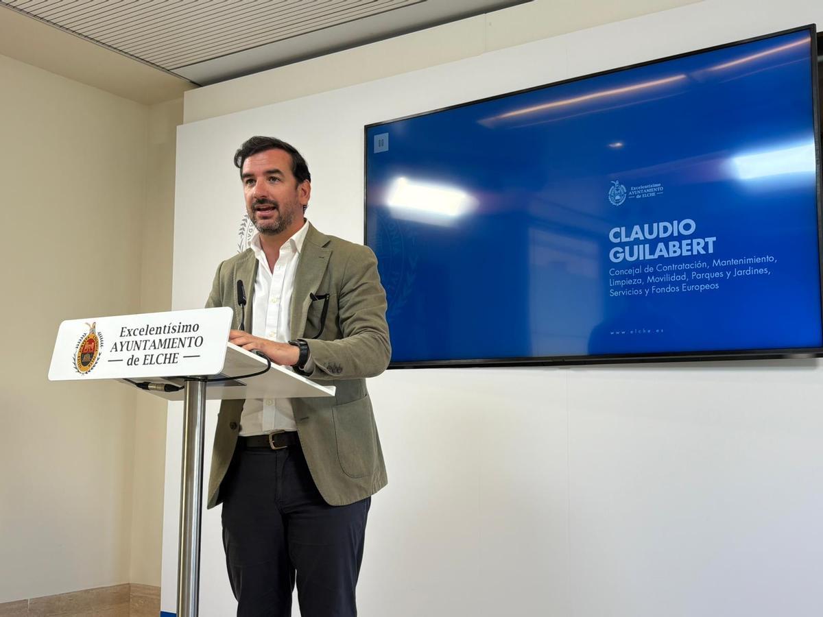 El edil José Claudio Guilabert aseguraba este martes que las obras para reformar el polideportivo del Pla comenzarán en días