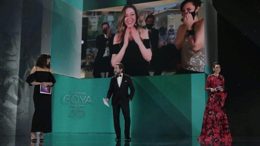 'Las niñas' triunfa en los Goya, mientras 'Akelarre' se impone en los técnicos