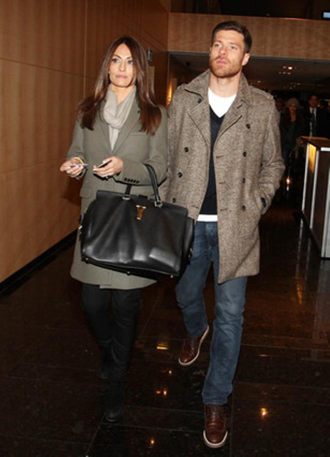 Xabi Alonso y su esposa Nagore Aramburu