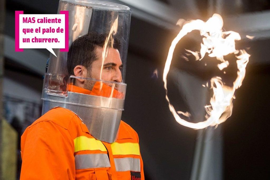 Miguel Ángel Silvestre visita el plató de 'El Hormiguero'