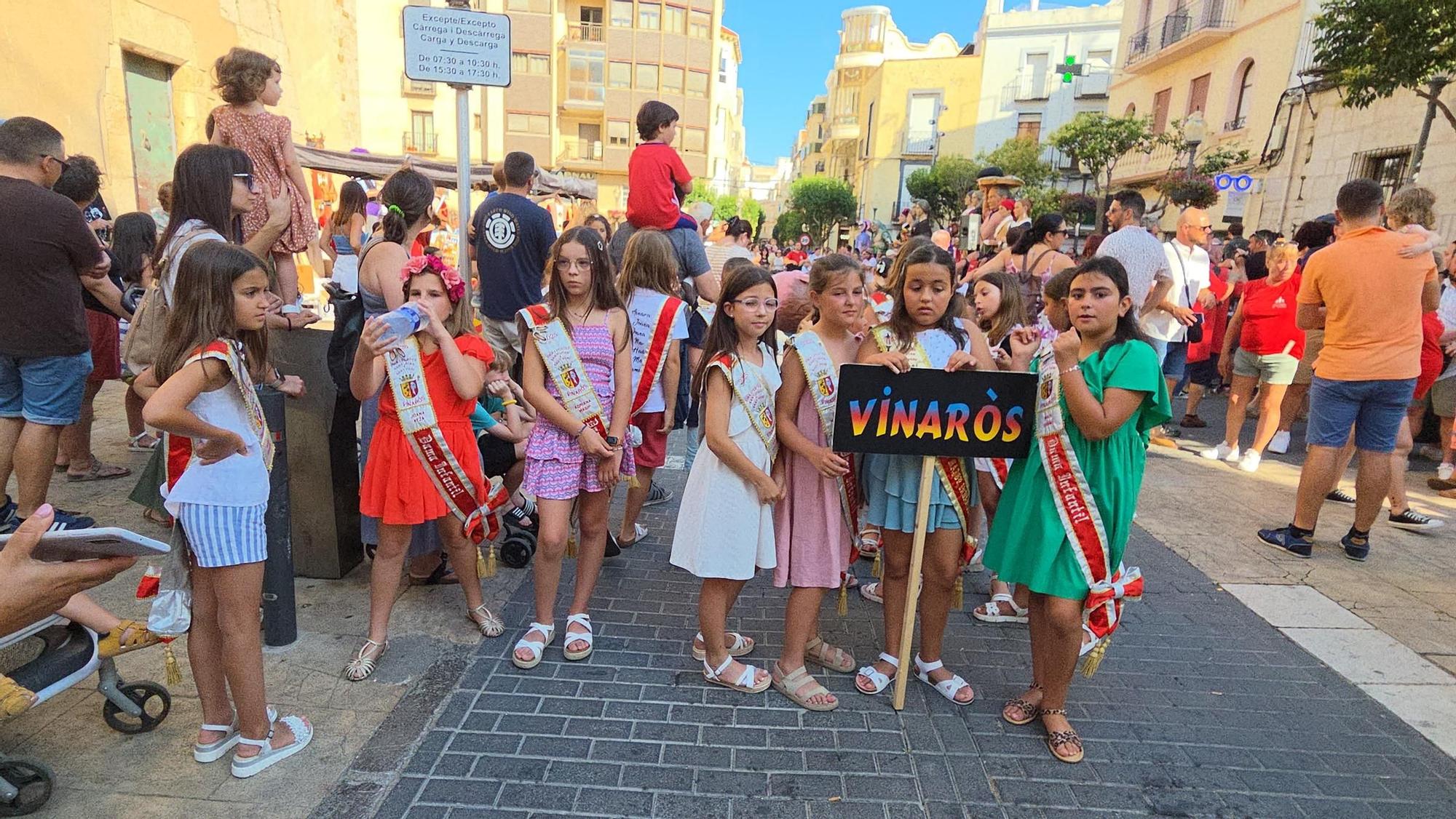 Les imatges de la trobada de nanos i gegants de Vinaròs