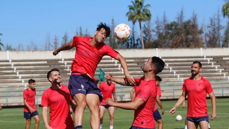 El Córdoba CF va con lo justo ante el San Fernando en El Arcángel