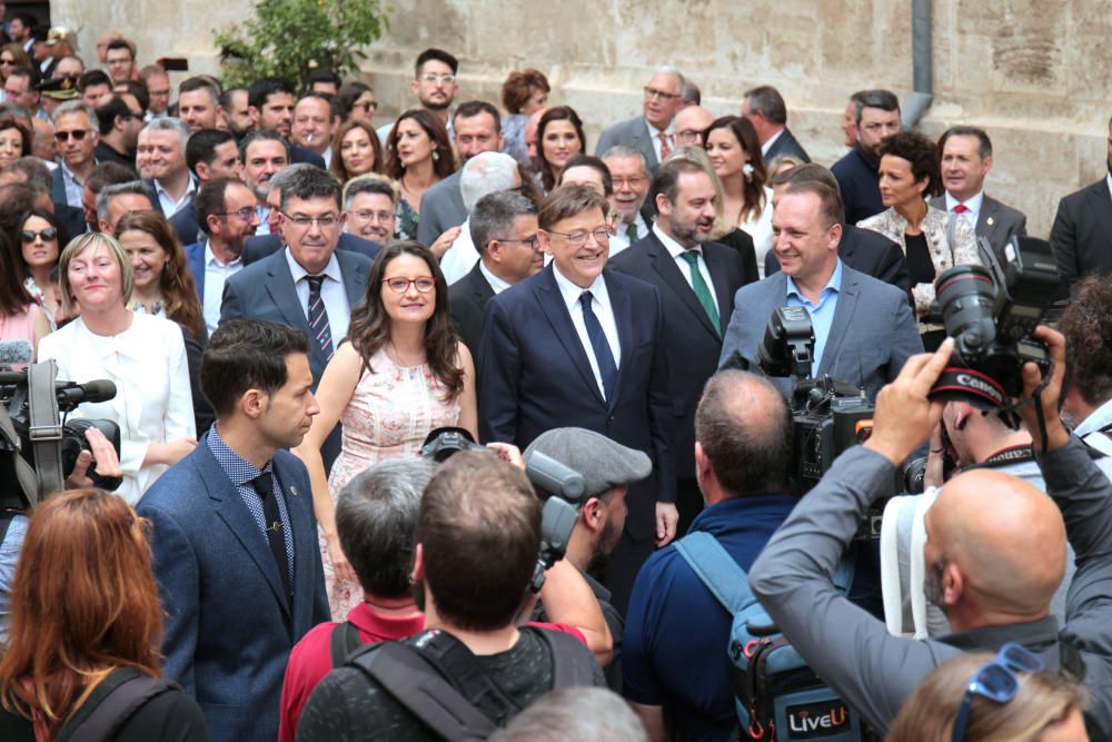 Recepción en la Generalitat tras la toma de posesión de Ximo Puig