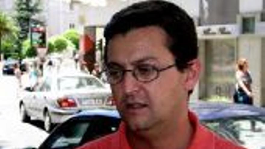 CESAR MUÑOZ