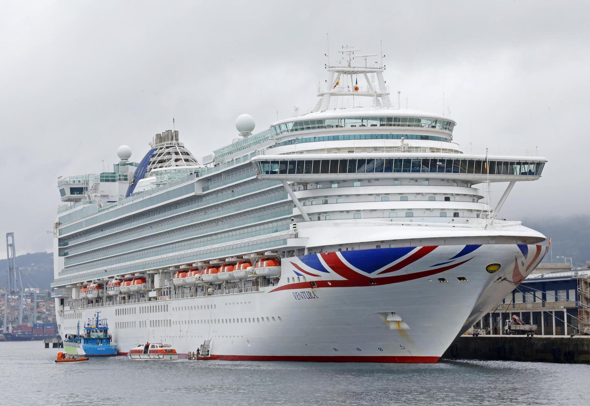 El crucero «Ventura», atracado este miércoles en el muelle de la Estación Marítima de Vigo