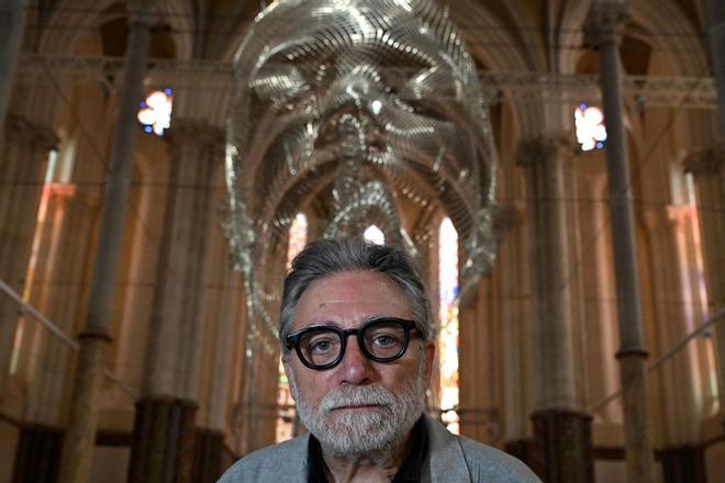 Jaume Plensa pide "silencio" al mundo con una exposición en una iglesia de Montpellier