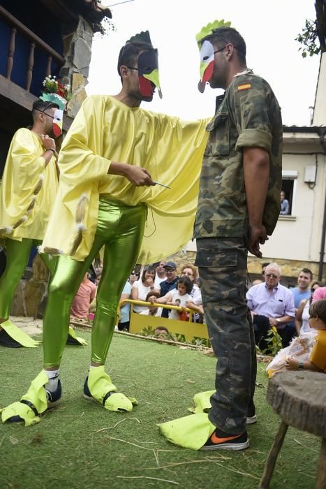 Desfile de las carrozas de Valdesoto