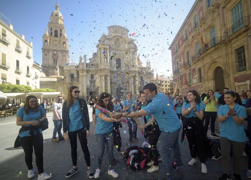 Flashmob en Belluga al ritmo de Abba