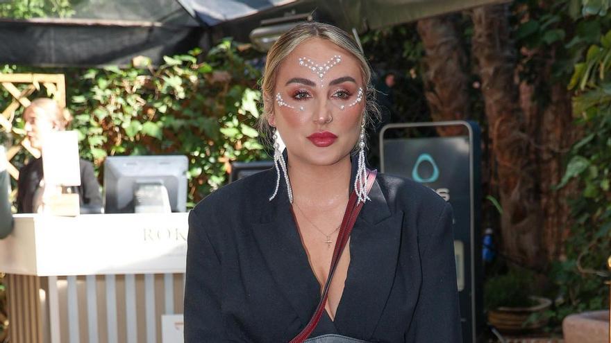 Rocío Flores desmiente que haya tenido una conversación de reconciliación con su tía Gloria Camila: "He ido con toda la familia"