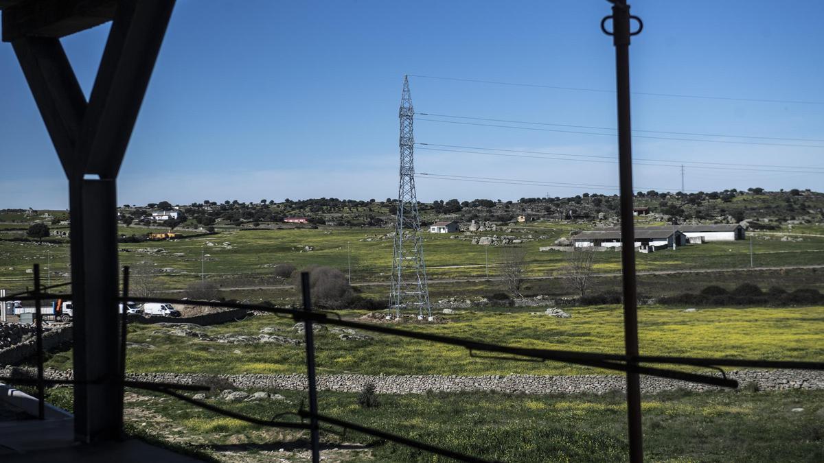 Línea eléctrica en Trujillo