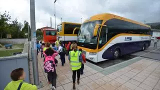 La huelga de autobuses pone en jaque al transporte escolar en Aragón