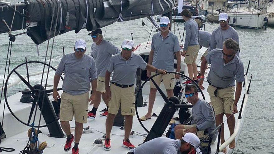 Felipe VI, esta tarde, llegando al Real Club Náutico de Palma