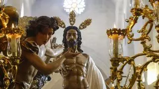 Un fallo técnico impide la procesión de Jesús Resucitado por las calles de Córdoba