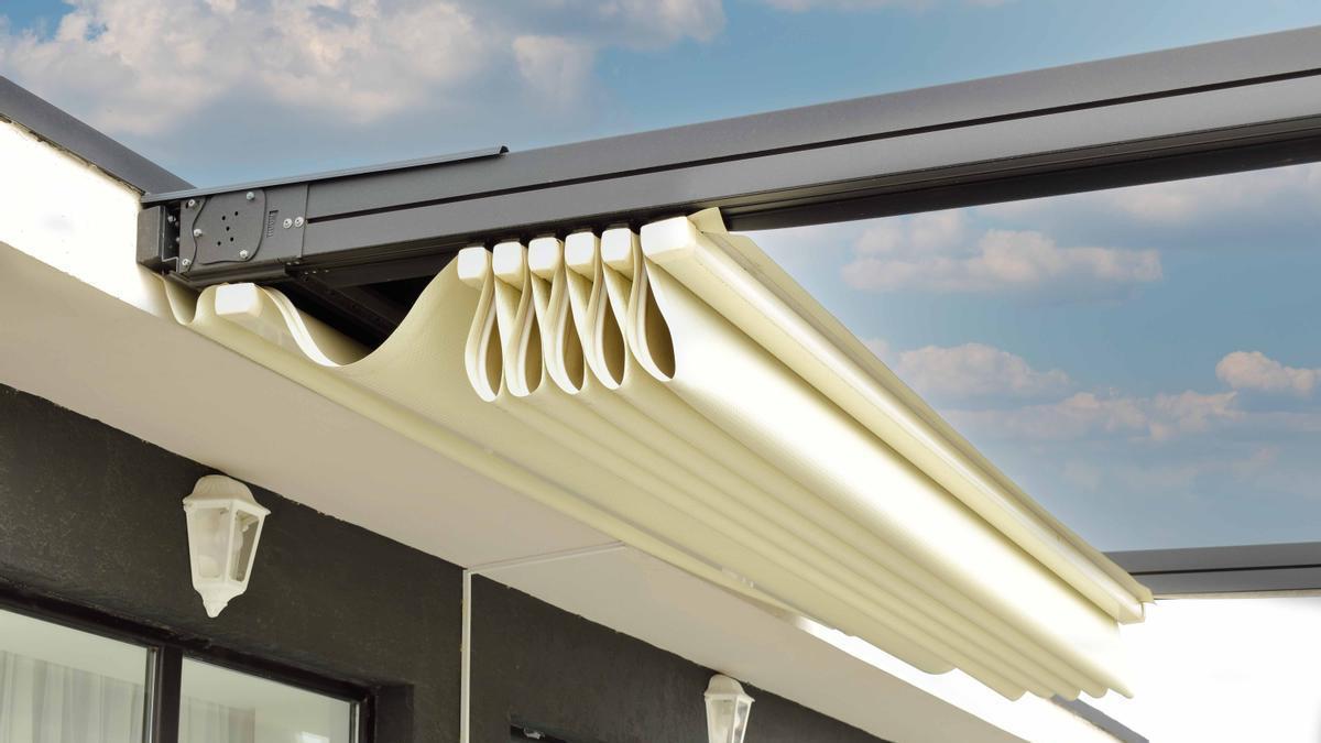 Pérgolas de pared con toldo, ¿sol o sombra? » PÉRGOLA Precio-sa  BIOCLIMÁTICAS