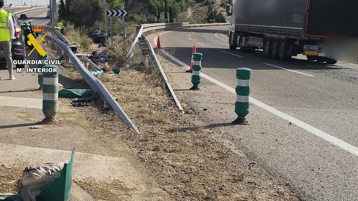 Accidente de tráfico mortal en la A-23 a su por el término municiap de Zaragoza, este martes por la mañana.