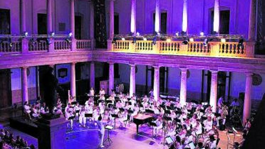 L’Orfeó Universitari i la Filharmònica acosten la música renaixentista