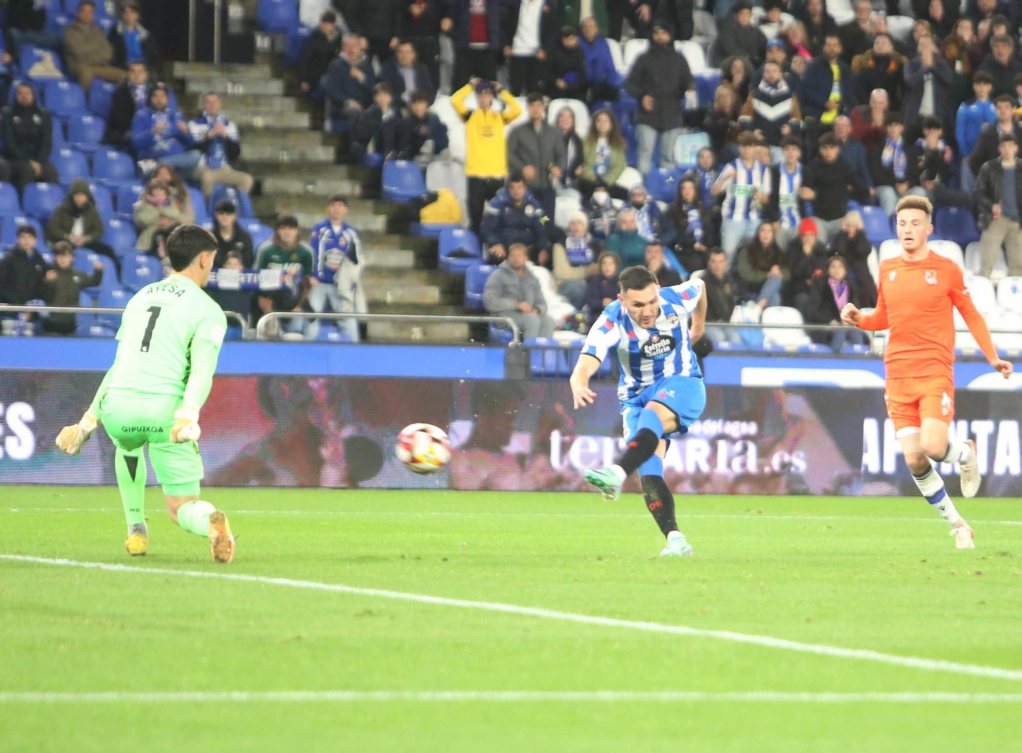 El Dépor gana en Riazor con doblete de Lucas a la Real Sociedad B (2-1)