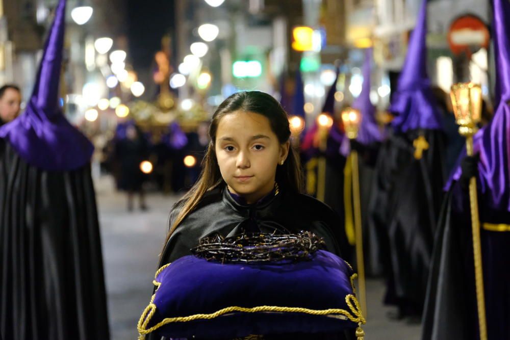 La plaza Castelar volvió a acoger el emotivo Encuentro de la Santa Mujer Verónica y Nuestro Padre Jesús Nazareno