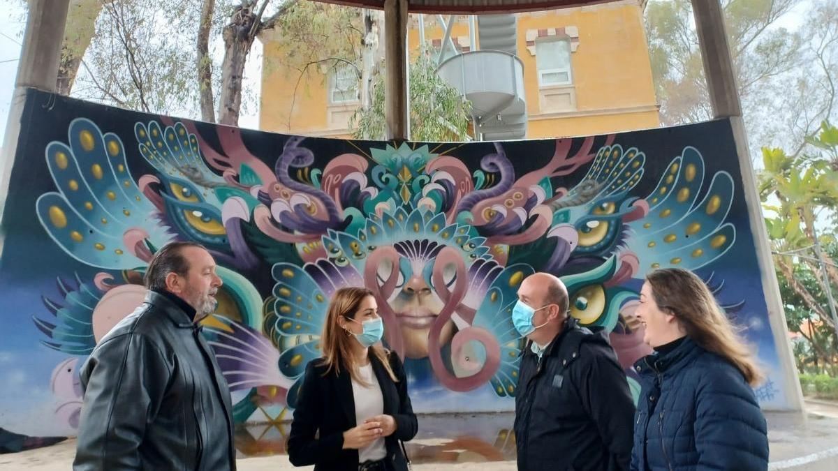 danesa fryda vium firma nuevo mural 32 m2 anfiteatro cuartel art