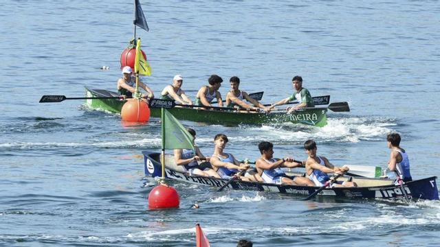 Imagen de una prueba de bateles de esta temporada. | GONZALO NÚÑEZ