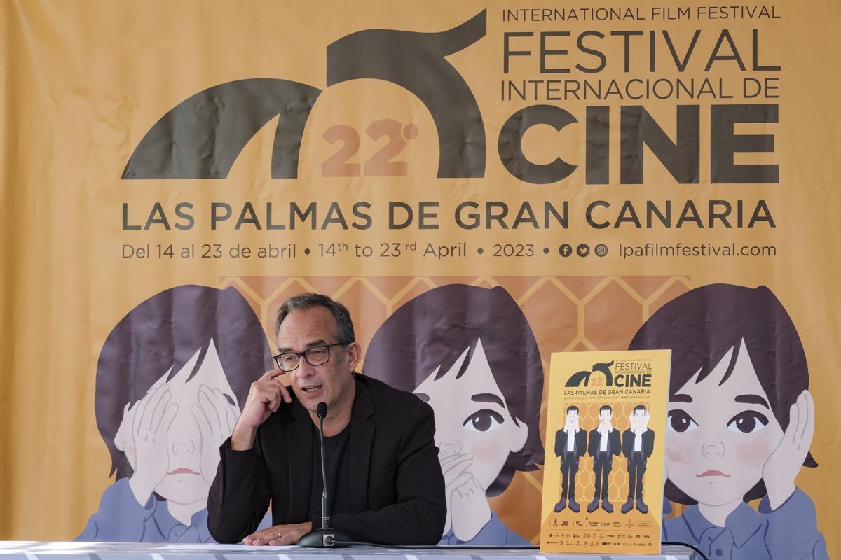 Luis Miranda, director de la 22º edición del Festival de Cine de Las Palmas de Gran Canaria, durante la presentación.