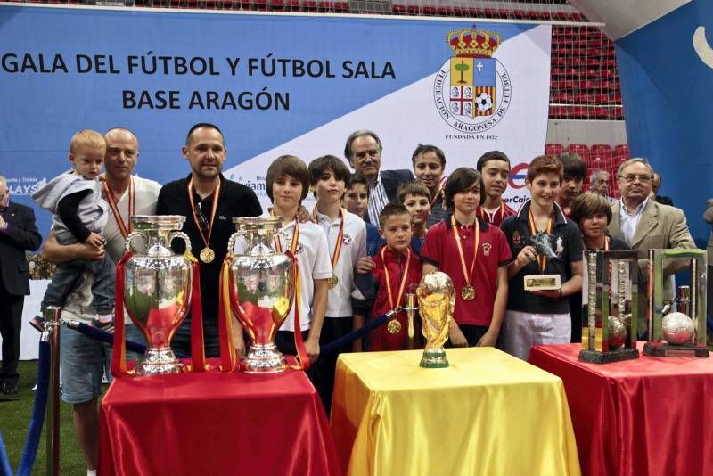 Fotogalería: Entrega de premios en la Gala del Fútbol de Aragón