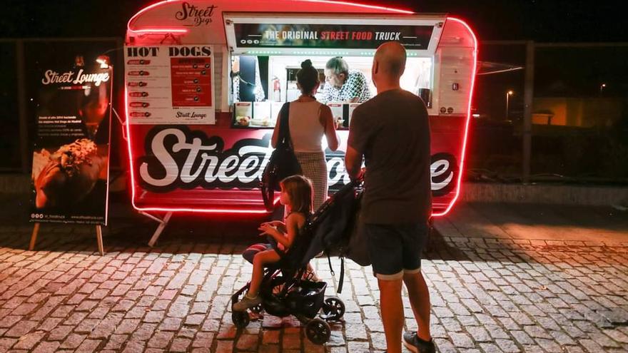 GALERÍA | Feria de 'food trucks' en Mérida