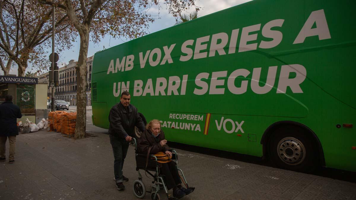 Un autobús de Vox recorrerá Catalunya con su campaña 'Barrios seguros'