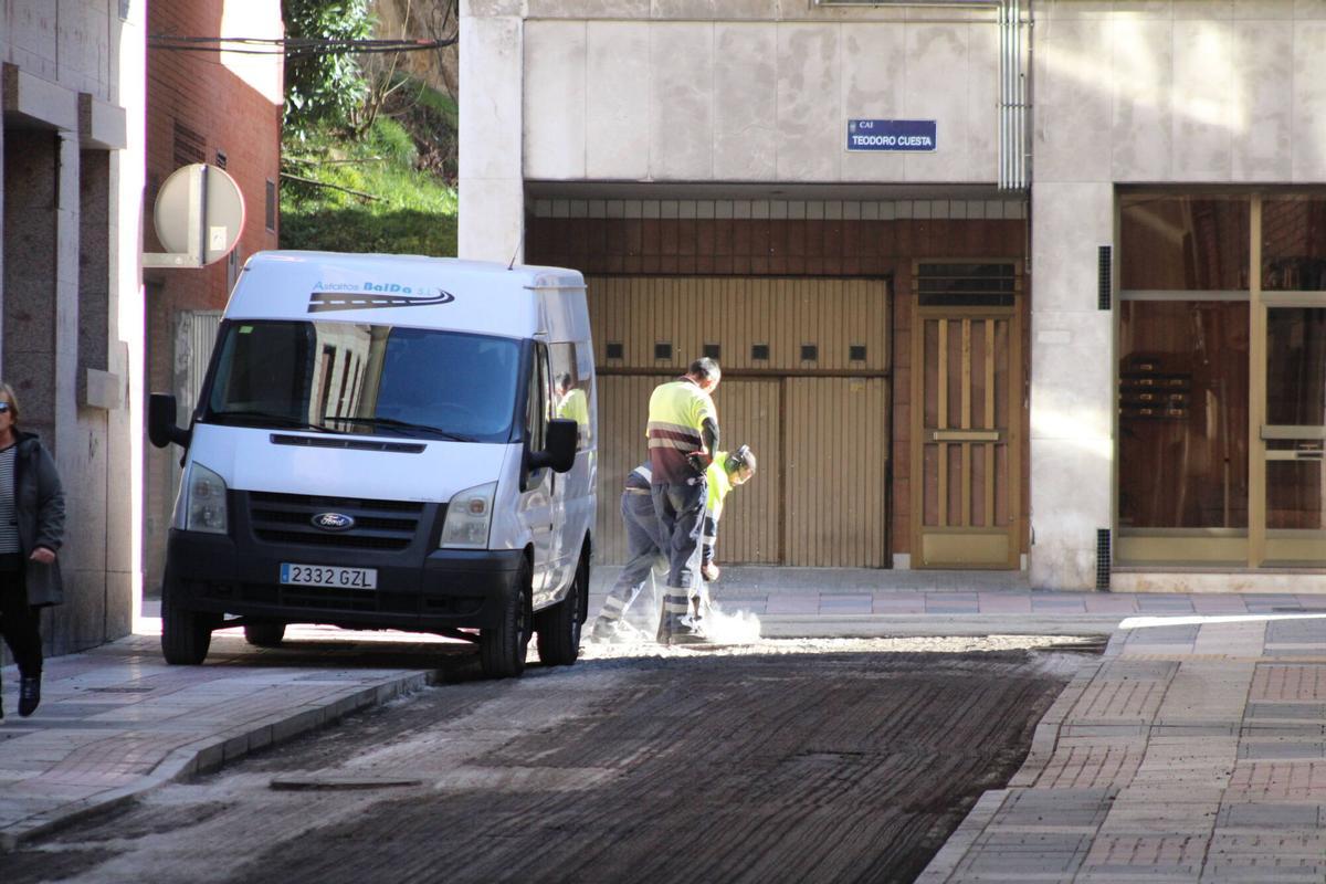 Asfaltado calle Leopoldo Alas Clarín Mieres 2026