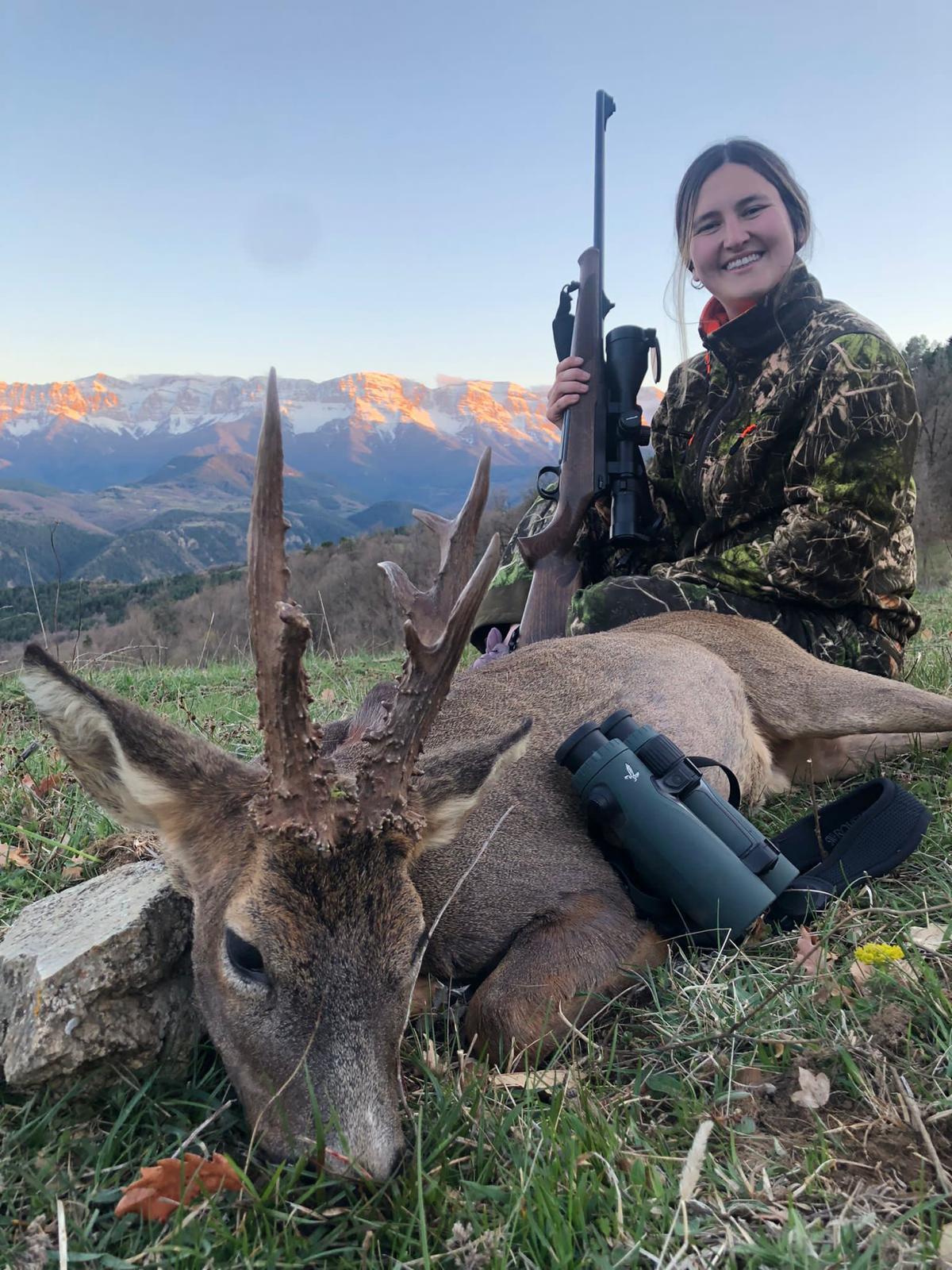 Júlia Barnola en una jornada de caça