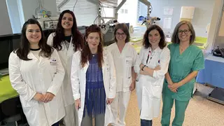 Investigación en A Coruña: identificar una bacteria en las heces para «anticiparse» a una enfermedad rara
