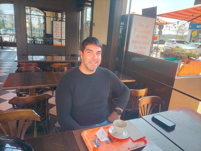 Cesc Estañol té 52 anys i es dedica al món de la construcció