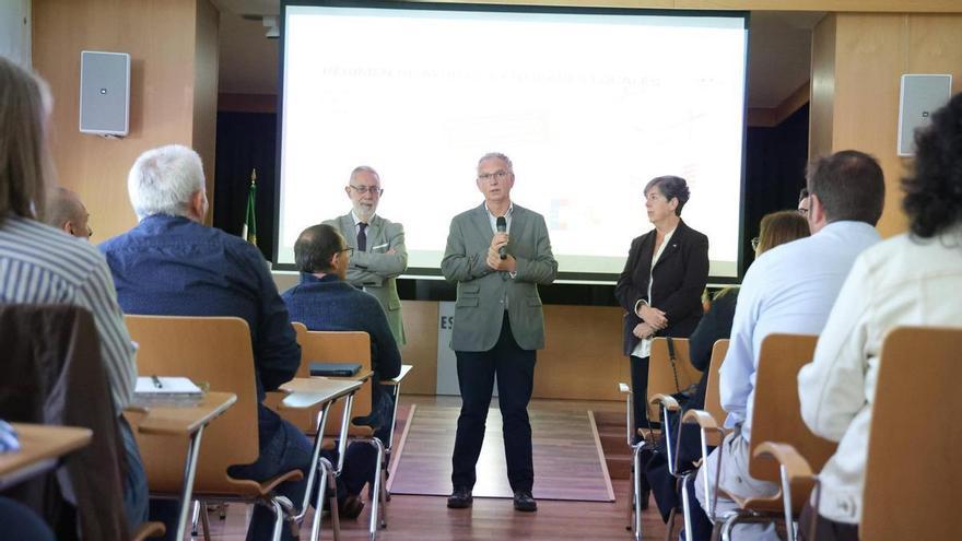 El Gobierno se reúne con 97 ayuntamientos de la provincia de Cáceres y activa ayudas de hasta 2.000 millones de euros para reparar los daños de las borrascas