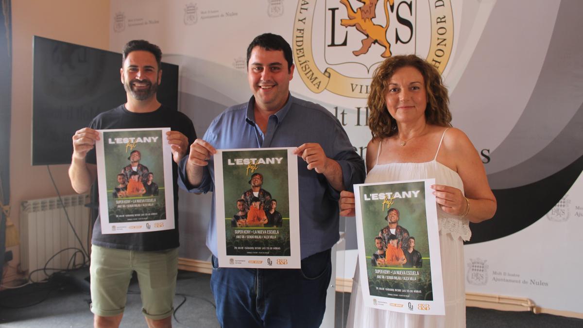 Presentación del cartel de la nueva edición de l&#039;Estany Fest en el ayuntamiento de Nules