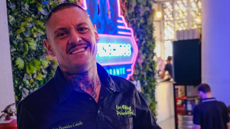 Ivan Hernandez Cabello, Propietario Restaurante Los Pinchitos.