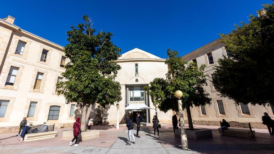 CSIF denuncia la &quot;preocupante saturación&quot; del Instituto de Medicina Legal de Alicante