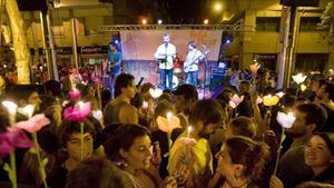 amonge11166354 fiestas de gracia  un gran numero de personas se acerco a la160811222956