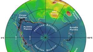 Mapa topográfico del hemisferio norte de Marte, que muestra la extensión del antiguo océano.