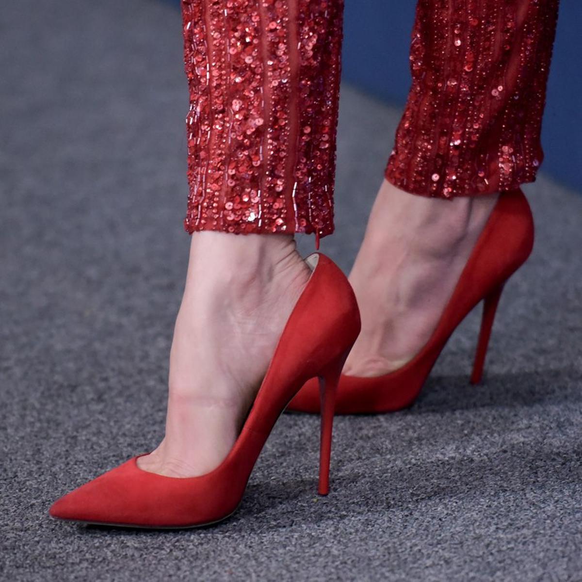 Los zapatos de Manolo Blahnik de Jennifer López en la presentación de la final de American Idol