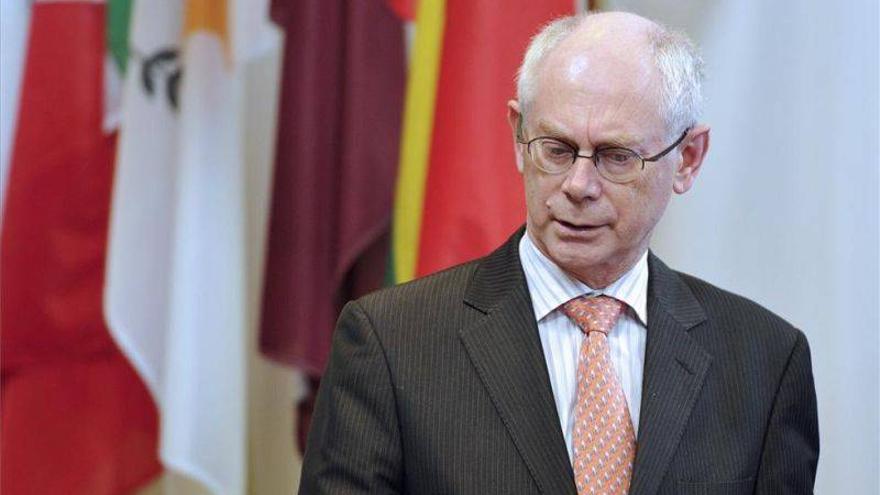 Van Rompuy dice que en la cumbre europea se abordará el crédito a las pymes