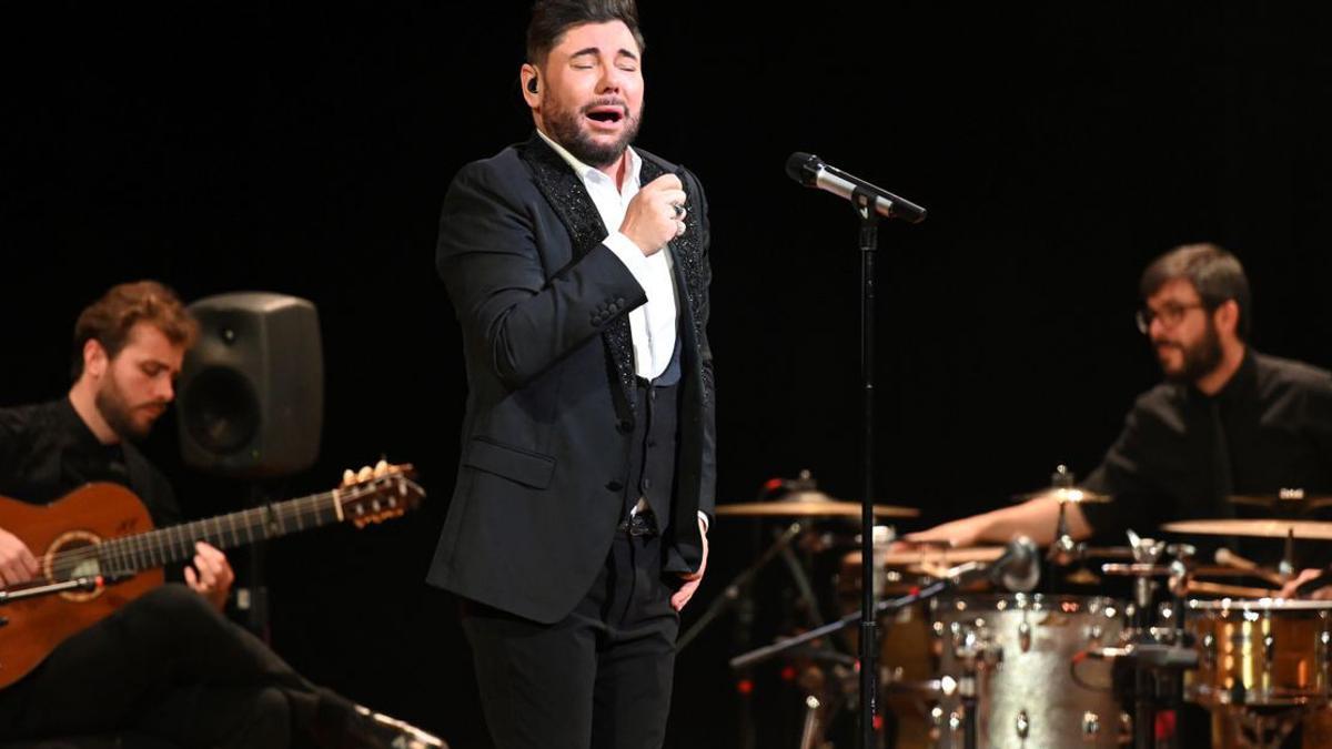 Miguel Poveda, en su actuación en Skirball, la sala de conciertos de la Universidad de Nueva York.