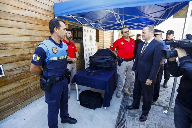 La Policía Local se refuerza con nuevos chalecos antibalas